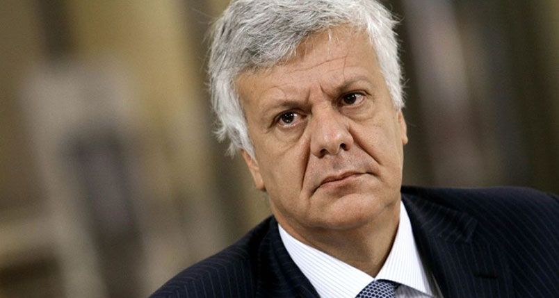 Piano lupo Galletti camera caccia