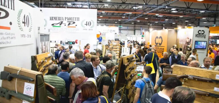 CACCIA VILLAGE: GRANDIOSO SUCCESSO
